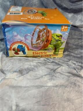 Electric Dino Bubble Gun – Kids Bubble Blaster Toy (Ages 3+)